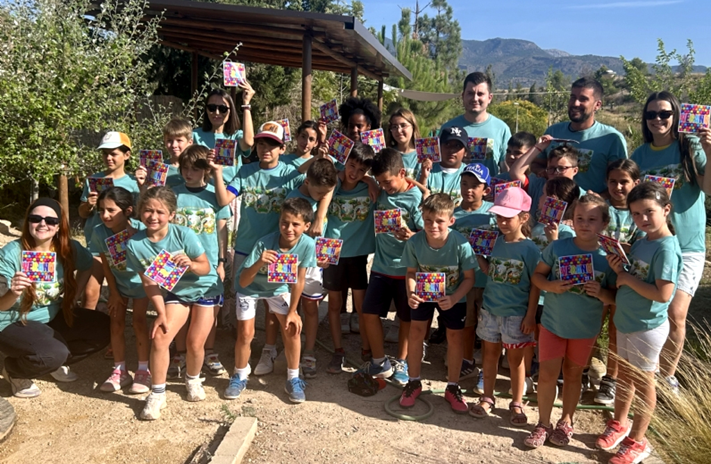 Veinticinco ni�os conocen el entorno natural a trav�s de la Escuela Vacacional �La ruta de los 5 sentidos�